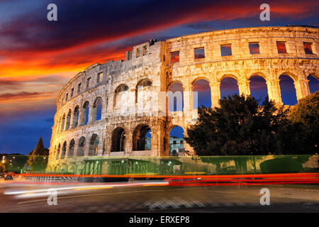 Pula Anfiteatro Arena - Croazia - Istria Foto Stock