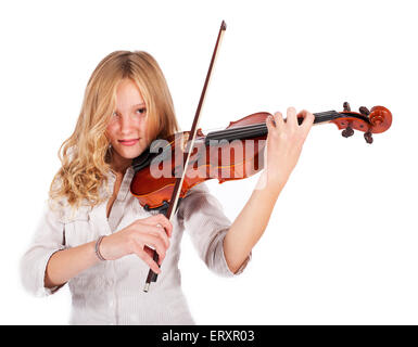 La bionda ragazza adolescente a suonare il violino Foto Stock