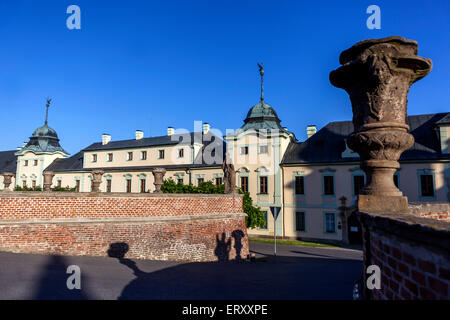 Manetin Chateau e scultura barocca Castello Boemia, Repubblica Ceca. Foto Stock