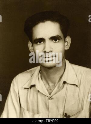Vecchia fotografia in studio del 1900 d'epoca di Arvind Dave , 1946 , MR 767 Foto Stock