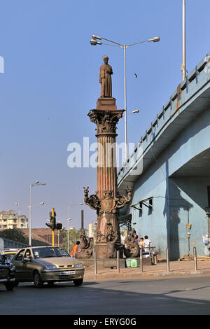 Statua di khada parsi di sheth cursetjee manockjee ; Mumbai Bombay ; Maharashtra ; India Foto Stock