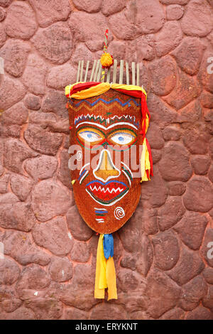 Maschera decorativa per decorazione di parete , India del Nord Est , India , Asia Foto Stock