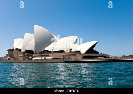 Sydney Opera House , Centro per le arti dello spettacolo , Sydney Harbour , Sydney , nuovo Galles del Sud , Australia Foto Stock