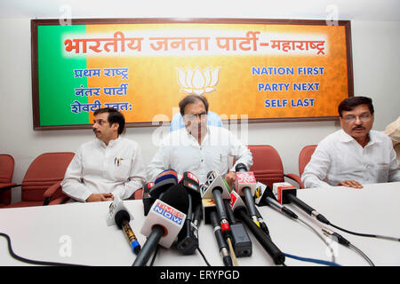 Mahesh Jethmalani , avvocato , avvocato senior , membro del partito Bharatiya Janta , BJP , conferenza stampa , Bombay , Mumbai , India , Asia Foto Stock