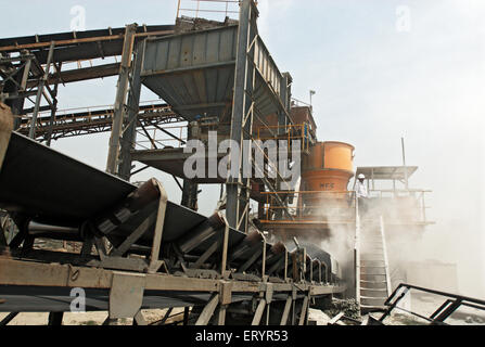 Pianta di frantumazione della pietra , Madras , Chennai , Tamil Nadu , India , Asia Foto Stock