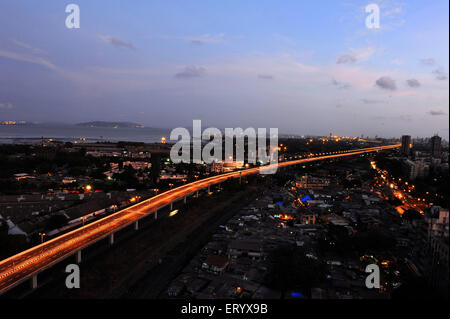 Orientale Freeway Express collega il sud di Mumbai Maharashtra India Asia Foto Stock