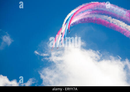 Le frecce rosse eseguire al Bournemouth Air Festival 2014 a Bournemouth Dorset Regno Unito nel mese di agosto Foto Stock