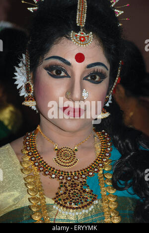 Ritratto di bharatnatyam ballerina ; Calcutta Kolkata ; Bengala Occidentale ; India Signor#775 Foto Stock