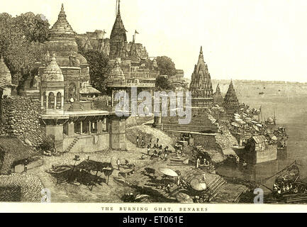 La masterizzazione di Ghat ; Benares ; Varanasi ; Uttar Pradesh ; India Foto Stock