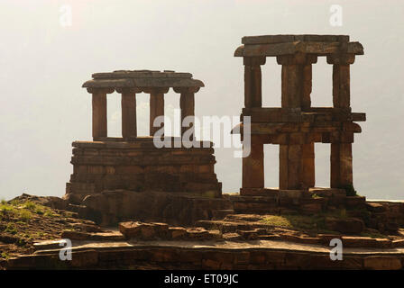 Le torri di guardia in north fort VII secolo ; Badami ; Karnataka ; India Foto Stock