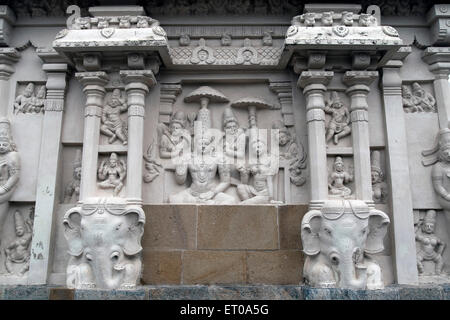 Kailasanatha tempio costruito dal re Pallava Narasimhavarman figlio Mahendra otto secolo in Kanchipuram vicino Chennai ; Tamil Nadu Foto Stock
