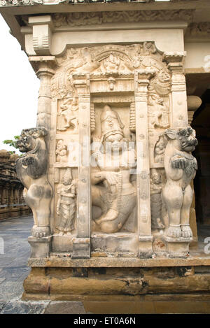 Tempio Kailasanatha in arenarie re Pallava Narasimhavarman figlio Mahendra otto secolo in Kanchipuram ; Tamil Nadu Foto Stock