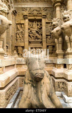 Tempio Kailasanatha in arenarie re Pallava Narasimhavarman Kanchipuram ; Tamil Nadu ; India Foto Stock