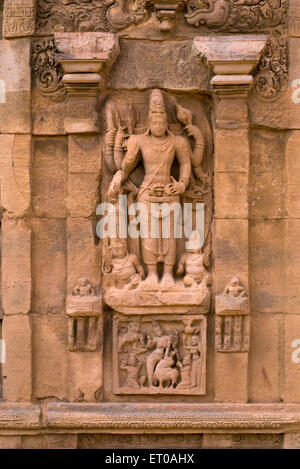 UNESCO World Heritage Site ; Vishnu permanente ; scultura a Pattadakal tempio otto secolo ; Karnataka ; India Foto Stock