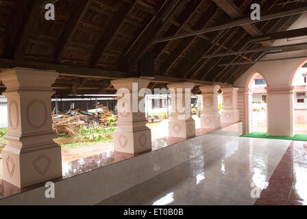 Chiesa Siro Ortodossa di Santa Maria, Arthat, Kunnamkulam, Kerala, India, Asia Foto Stock