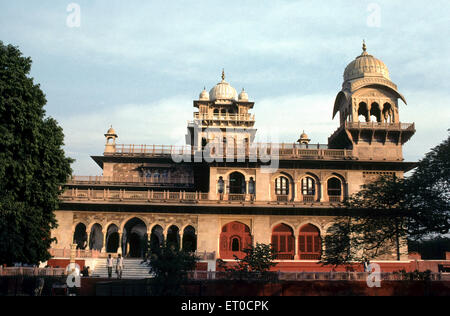 Museo di Jaipur nella Ram Vilas giardini a Jaipur ; Rajasthan ; India Foto Stock