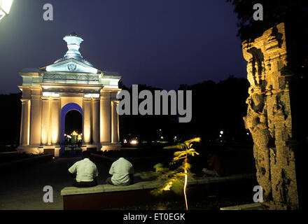 Aayi mandapam greco architettura romana ; Pondicherry ; Tamil Nadu ; India Foto Stock