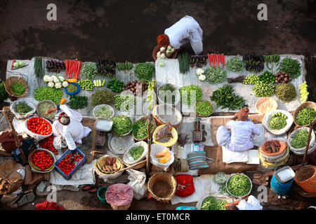 Venditori di verdure, venditori di verdure, venditori di verdure, Ahmedabad, Gujarat, India, fornitore indiano Foto Stock