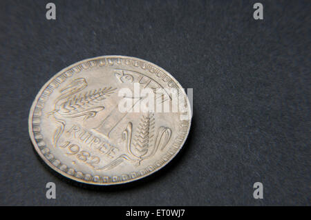 Concetto di valuta indiana una rupee coin Foto Stock