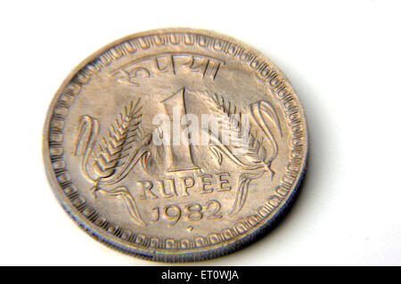 Concetto di valuta indiana una rupee coin Foto Stock