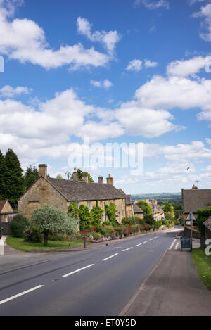 Bourton sulla collina, Cotswolds, Gloucestershire, Inghilterra Foto Stock