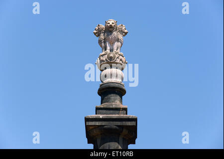 Ashoka stambh emblema nazionale al giardino comunale ; Panjim ; Goa ; India Foto Stock