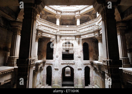 Adalaj vav a ahmedabad ; Gujarat ; India Foto Stock