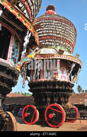 Carrello di legno o rath di Dio a Shri Krishna Math tempio ; Udipi ; Karnataka ; India - rvn 162788 Foto Stock