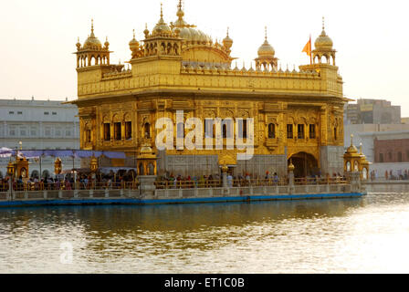 Tempio d'oro sarovar Amritsar Punjab India Asia Foto Stock
