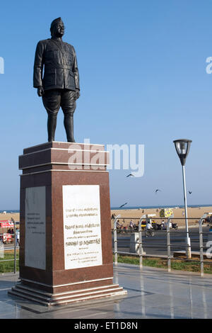 Statua di Netaji Subhash Chandra Bose presso la spiaggia di marina ; Chennai ; Tamil Nadu ; India Foto Stock