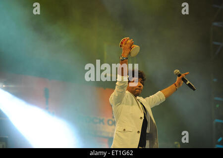 Kailash Kher cantante popolare di musica sufi Foto Stock