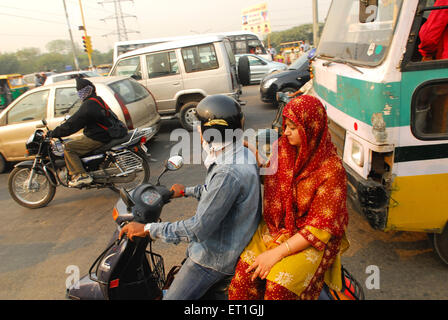 Il traffico in Delhi ; India n. MR Foto Stock