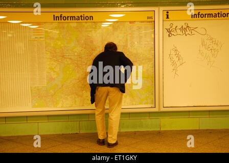 Stazione metropolitana U bahn, Berlino, Germania, Germania, Europa, Europeo Foto Stock