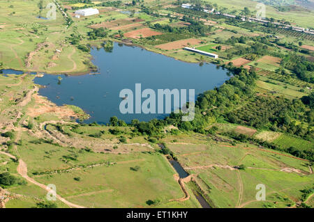 Vista aerea del piccolo lago di Pune a Maharashtra India Asia Foto Stock