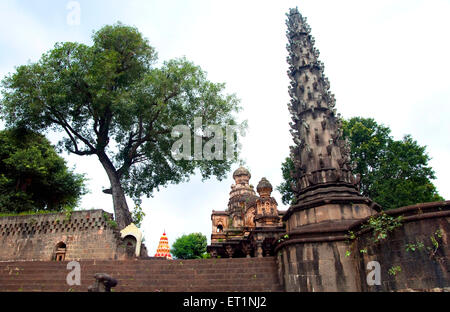 Vishveshwara mahadeva tempio a sangam mahuli ; district Satara ; Maharashtra ; India Foto Stock