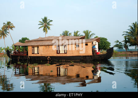 Houseboat Kettuvallam ; Kerala ; India Foto Stock