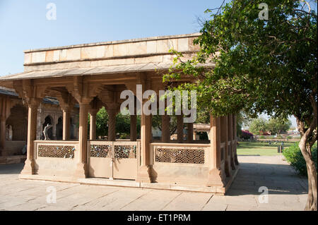 Tomba di Tansen ; tomba di Tansen ; Gwalior ; Madhya Pradesh ; India ; Asia Foto Stock