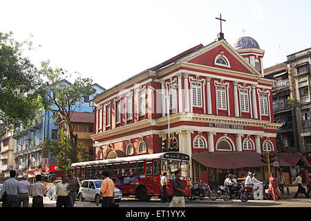 San Teresas chiesa a Gadre chowk ; Jagannath Shankarsheth road ; Charni Road ; Mumbai Bombay ; Maharashtra ; India Foto Stock