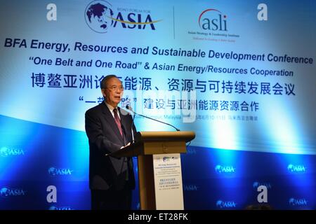 Kuala Lumpur, Malesia. 11 Giugno, 2015. Vice Presidente del Forum Boao per l'Asia (BFA) Zeng Peiyan offre un discorso alla BFA energia, risorse e sviluppo sostenibile conferenza a Kuala Lumpur, Malesia, 11 giugno 2015. Credito: Chong Voon Chung/Xinhua/Alamy Live News Foto Stock