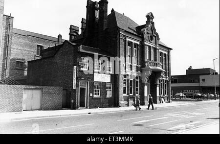 Nelson Arcade, Stockton, ex Register Office ora un completo rinnovato centro commerciale e alloggiamento della terrazza ristorante Cafe. 18 settembre 1980. Foto Stock