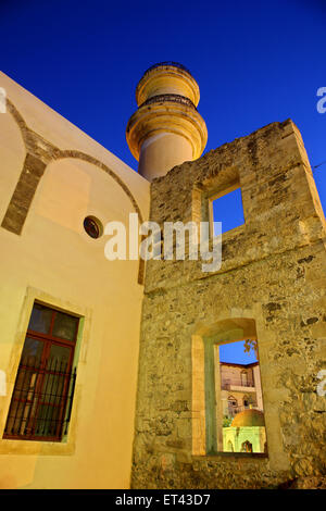 La moschea nel vecchio quartiere ("Kato Mera') di Ierapetra town, Lassithi, Creta, Grecia Foto Stock