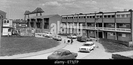 St Hilda station wagon con tees Transporter Bridge in background, Middlesbrough, 29 maggio 1981. Foto Stock