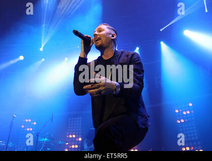 Il Professor green performance dal vivo sul palco touring il suo nuovo album "Crescendo in pubblico" alla Roundhouse di Camden dotate: professor verde dove: Londra, Regno Unito quando: 11 Dic 2014 Credit: WENN.com Foto Stock