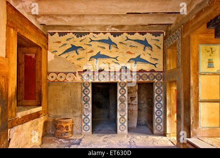 I Delfini affresco del Queen's Megaron presso il palazzo minoico di Cnosso, Heraklion, Creta, Grecia Foto Stock