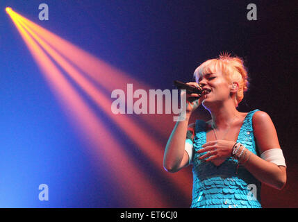 Lily Allen si esibisce in O2 Academy, Brixton dotate: Lily Allen dove: Londra, Regno Unito quando: 12 Dic 2014 Credit: WENN.com Foto Stock