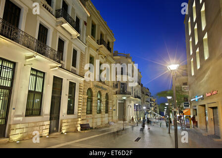 Il 25 di agosto street, il centro pedonale della città di Heraklion, Creta, Grecia. Foto Stock