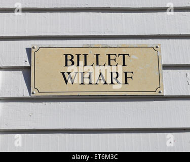 Billetta Wharf segno sul lato di un edificio in vecchio Leigh, Leigh-On -Sea essex Foto Stock