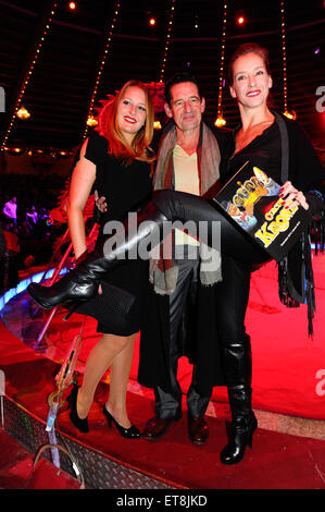 Premiere del programma invernale del circo Krone offre: Max Tidof mit Ehefrau Lisa Seitz und Tochter Luzie dove: Monaco di Baviera, Germania Quando: 26 Dic 2014 Credit: Franco Gulotta/WENN.com Foto Stock