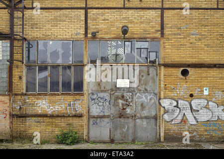 Berlino, Germania, vecchio edificio in fabbrica in Berlin-Oberschoeneweide Foto Stock