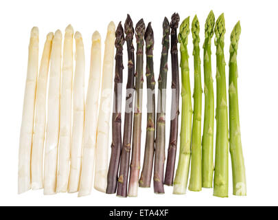 Mazzetto di freschi Asparagi bianchi isolato su bianco Foto Stock